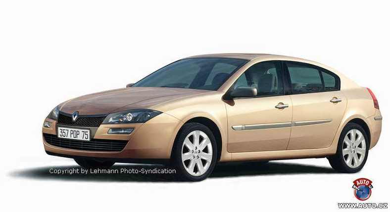 Zdjęcia szpiegowskie: Nowy Renault Laguna!