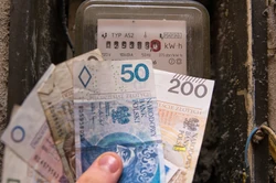 Kryzys energetyczny. Dowiedz się, jak oszczędzać energię. LISTA urządzeń
