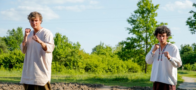 "Sami swoi. Początek". Kto zagrał Pawlaka i Kargula? Znacie ich już z ekranów