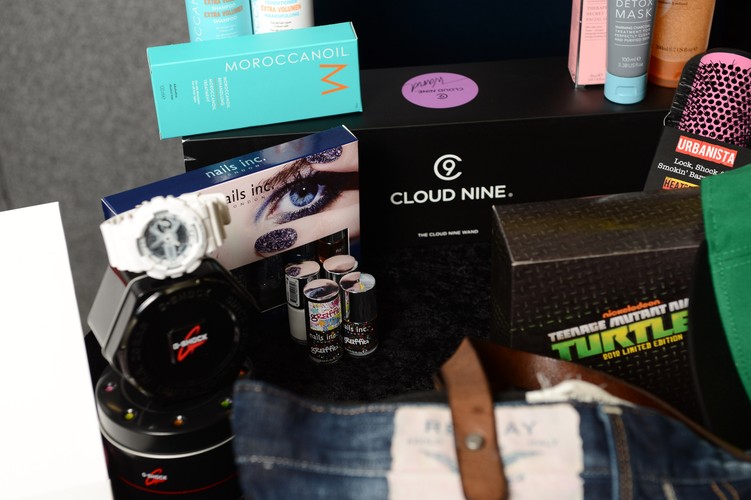 Prezenty dla gości EMA, a wśród nich m.in. zegark G-Shock z najnowszej kolekcji