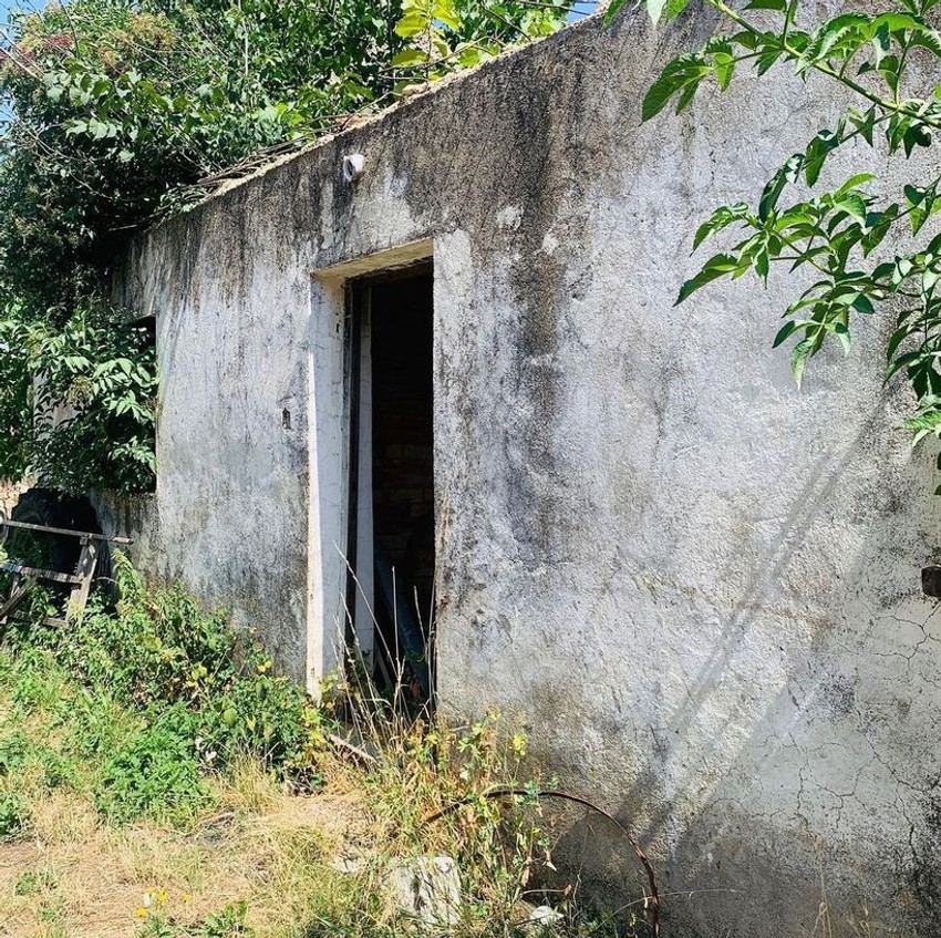 Ćerka Smiljana posetila rodnu kuću svog oca Baje Malog Knindže