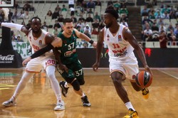 Double-double Ponitki w przegranym meczu Panathinaikosu