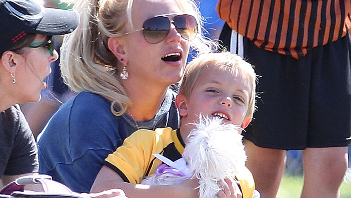 Britney Spears na meczu syna (fot. Agencja BE&W)
