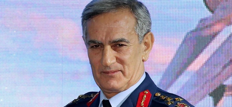 Turcja: Gen. Ozturk zaplanował pucz? Prywatne media zaprzeczają rządowym agencjom