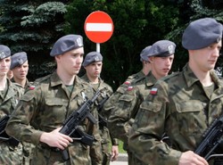 Koniec z kotami, dziadkami i falą