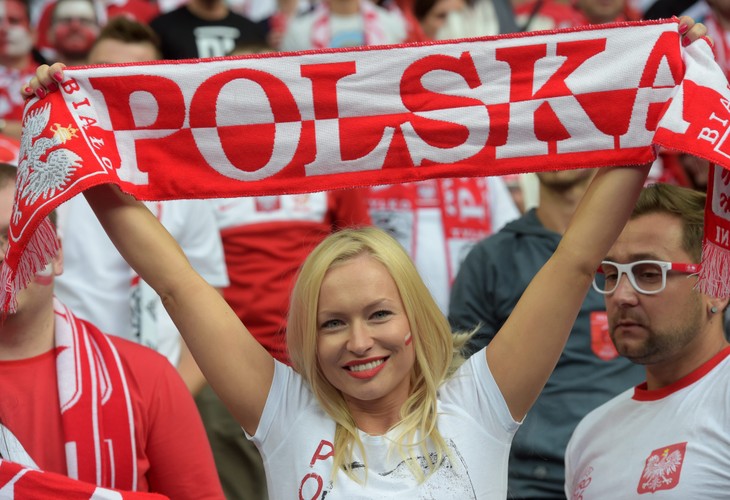 Tak polscy kibice wspierali kadrę Nawałki na Stade de France. Brawo Wy!