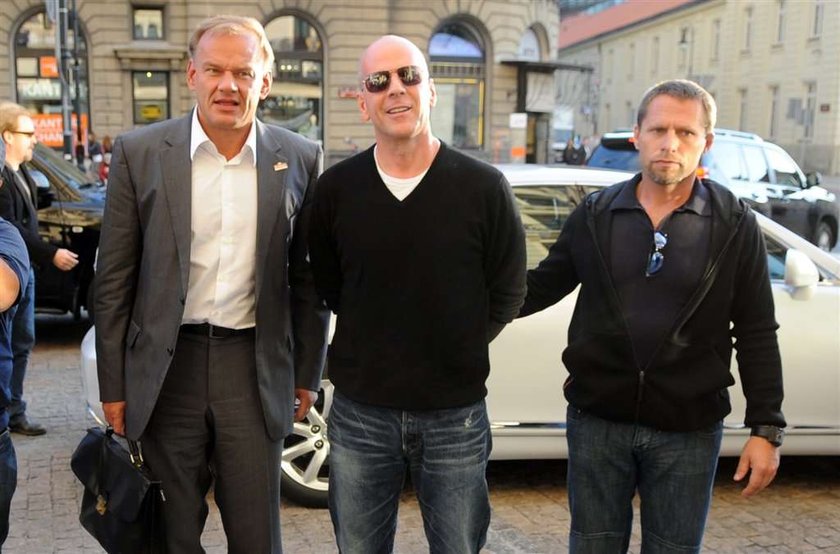 Bruce Willis w Warszawie dostał mieczem