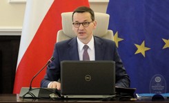 Morawiecki kupował lokale i działki od osób prywatnych i parafii. 'Nie wziąłem żadnej odprawy'