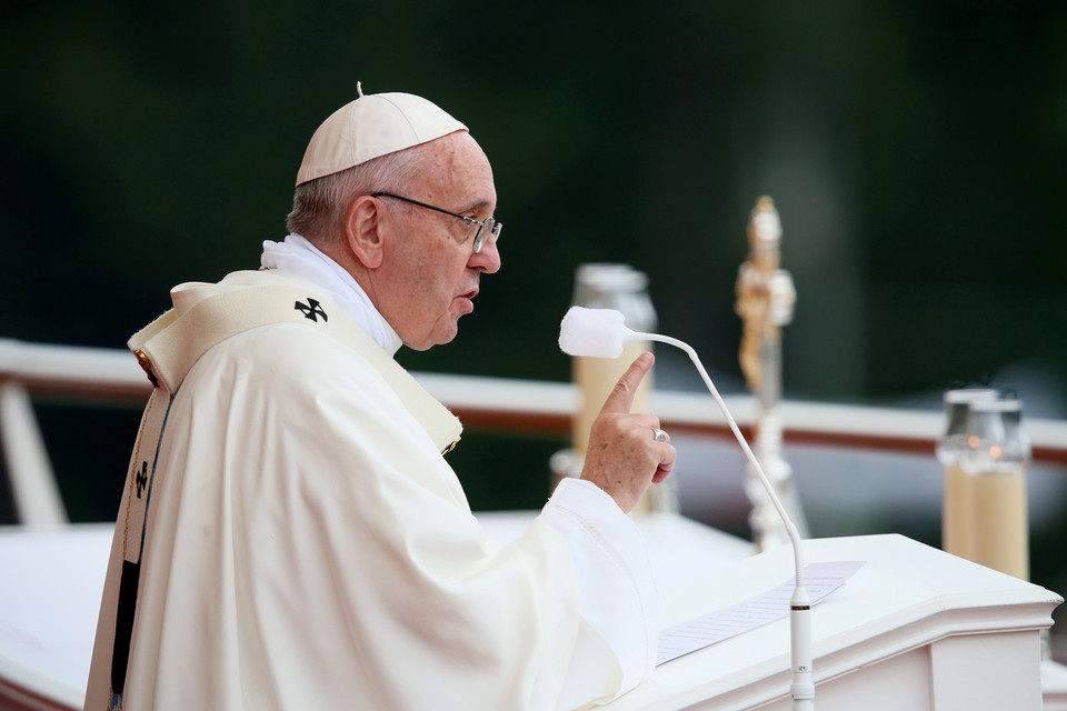 Papież Franciszek odwiedził siostry prezentki oraz kard. Franciszka Macharskiego