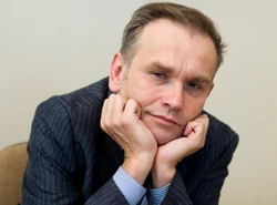 2009 - początek prawdziwej polityki?
