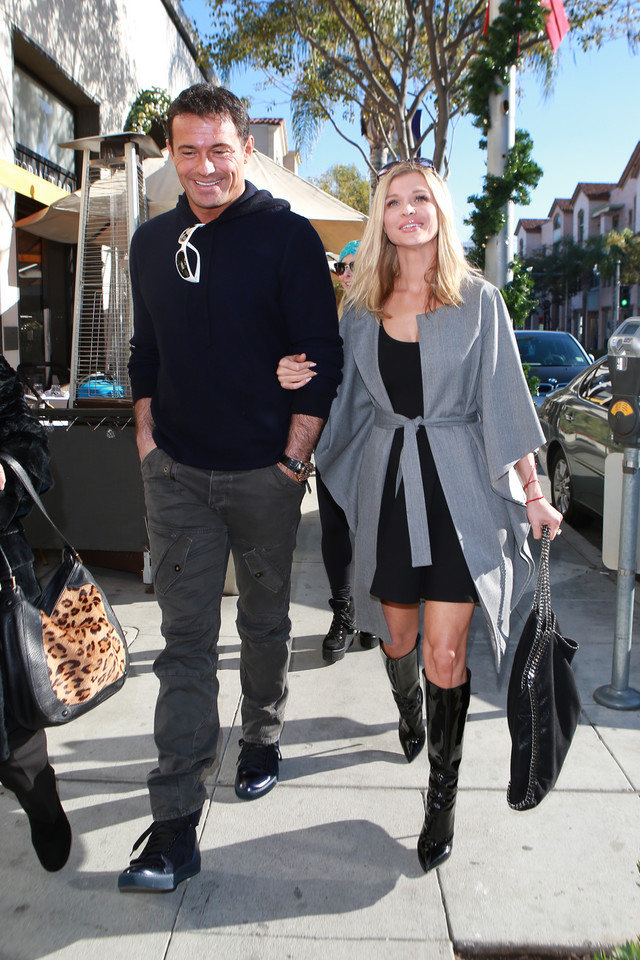Zakochani Joanna Krupa i Romain Zago w Los Angeles. Para ugościła uczestniczkę „Top Model”