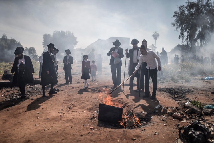 Żydzi przygotowują się do święta Paschy