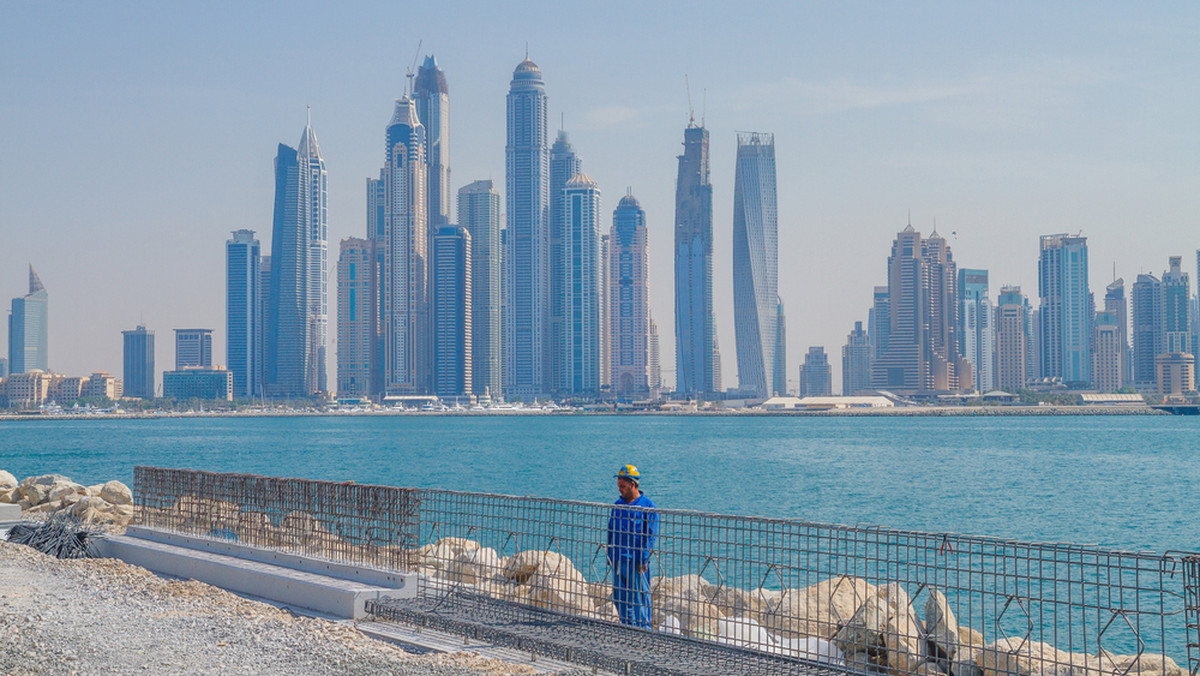 Obozy pracy i wstydliwe sekrety. "Dubaj zbudowany krwią", Marcin Margielewski