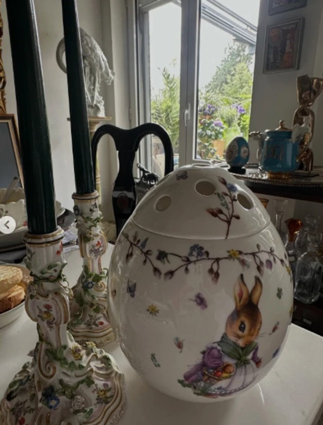 Majka Filipa Živojinovića sa svima podelila dekoraciju za Uskrs