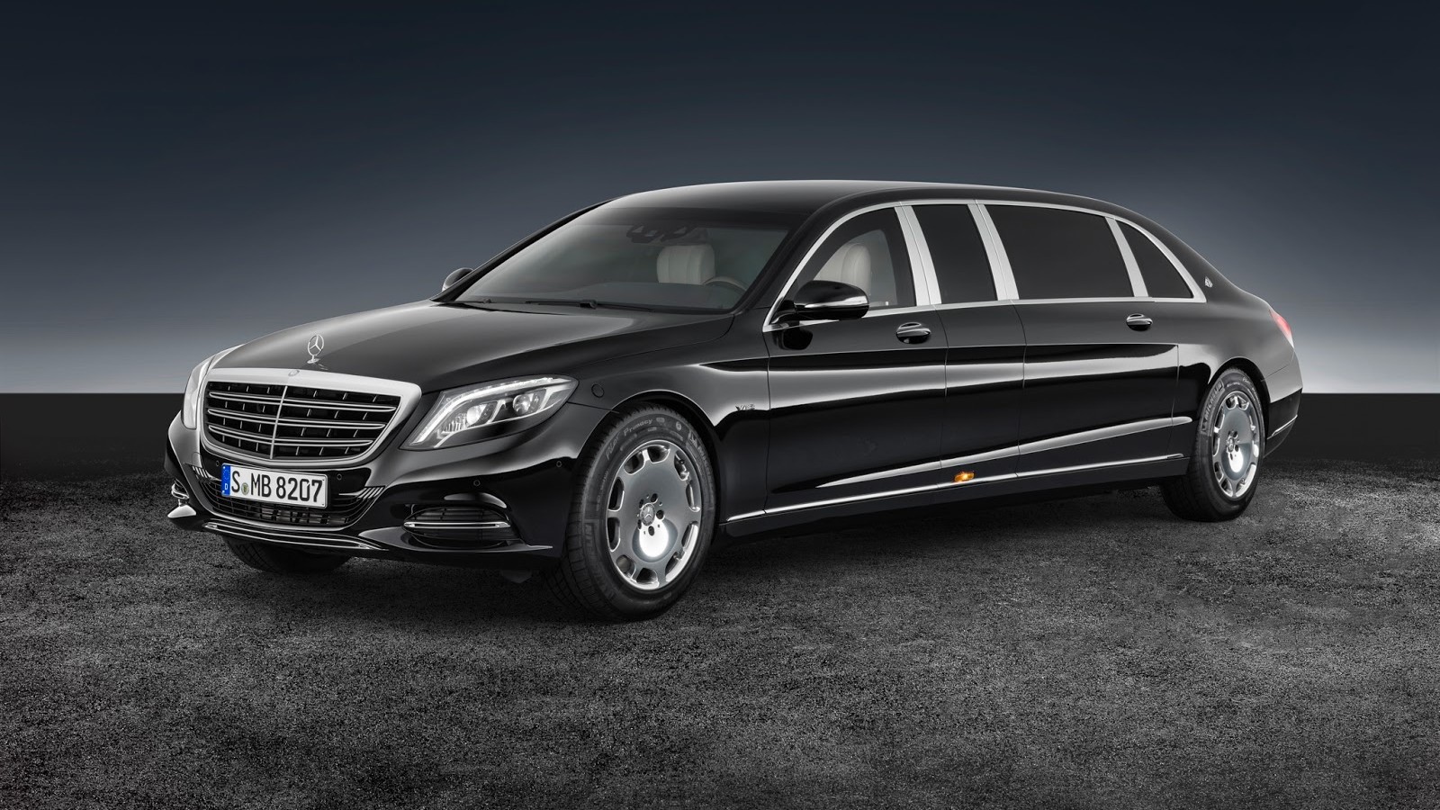 Maybach S600 Pullman Guard Dla Prezydenta Dudy Auta Pancerne