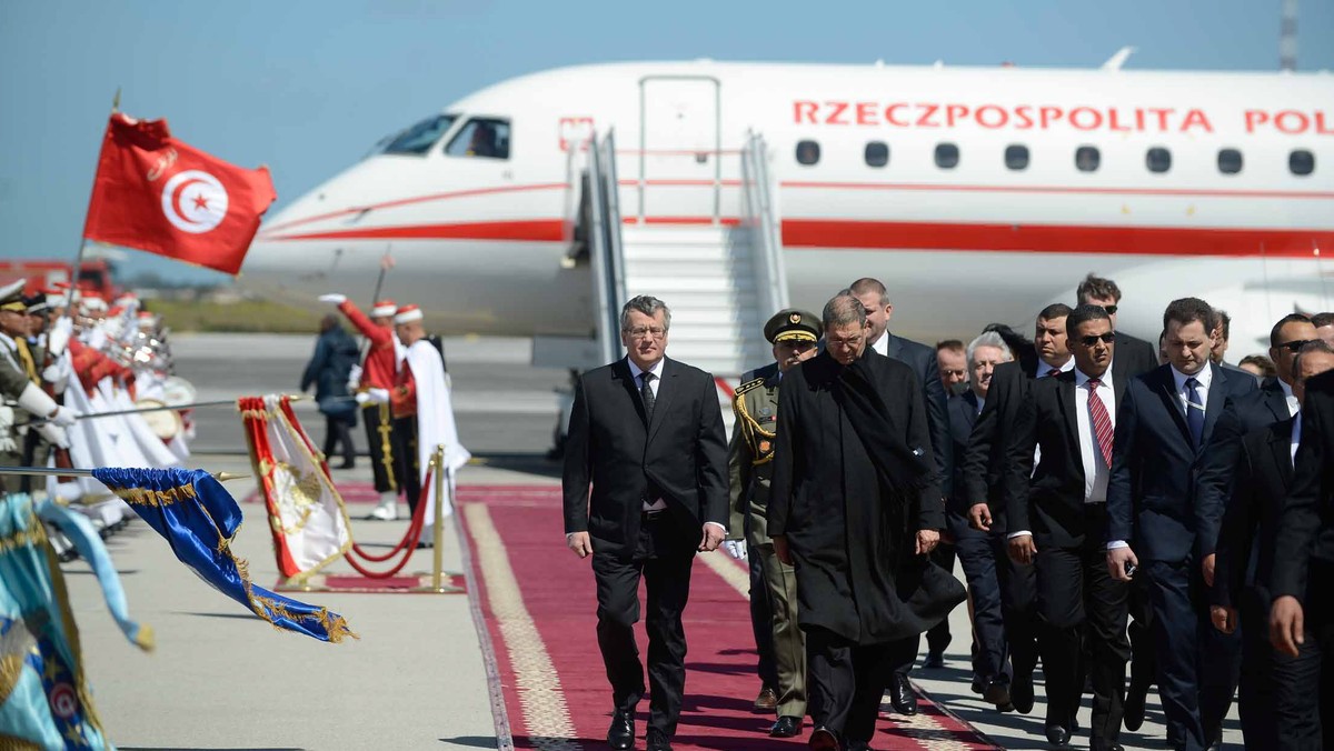 Prezydent Komorowski dołączył do marszu przeciw terroryzmowi