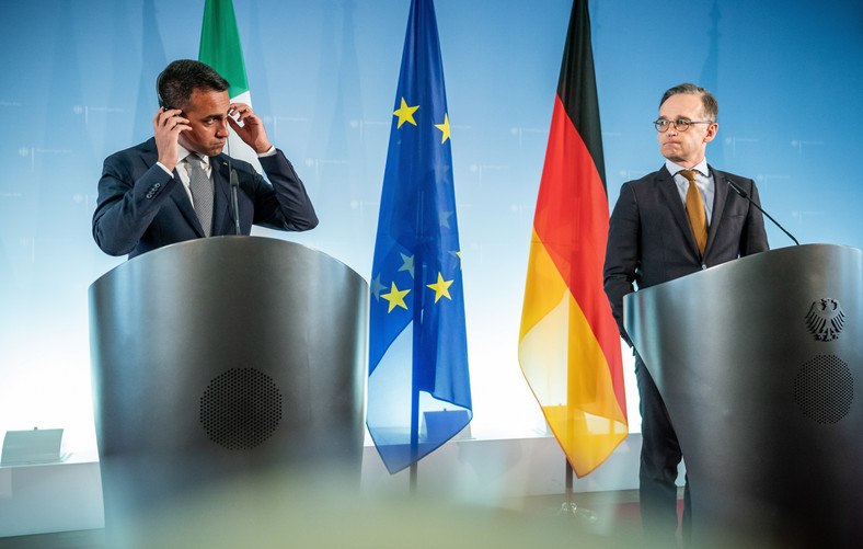 Niemiecki minister spraw zagranicznych Heiko Maas oraz jego włoski odpowiednik Luigi Di Maio w Berlinie