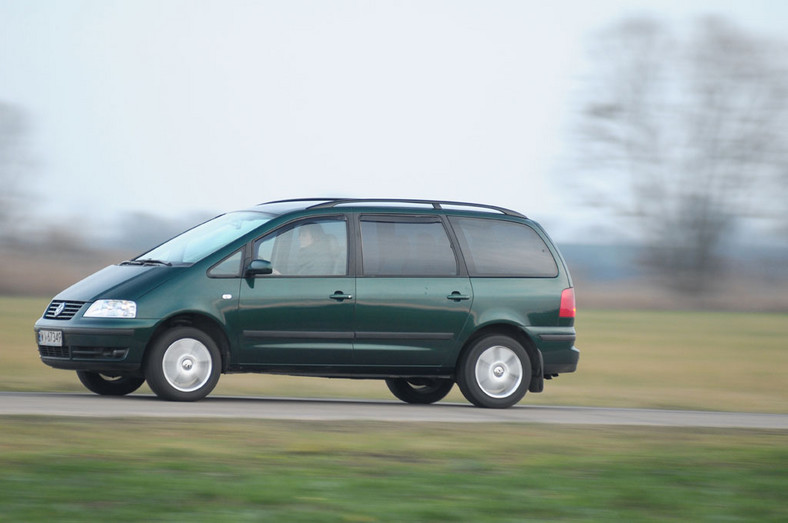 Volkswagen Sharan 1.9 TDI Oszczędny i praktyczny van