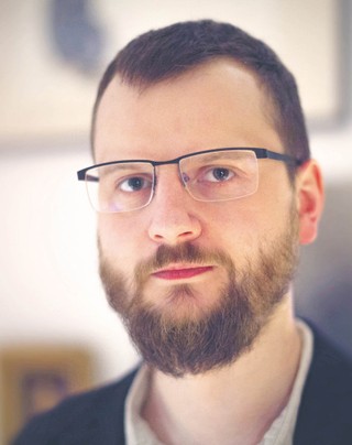 dr hab. Mikołaj Pawlak, prof. Uniwersytetu Warszawskiego, Instytut Profilaktyki Społecznej i Resocjalizacji UW, socjolog badający migracje, społeczną reakcję na migrację i politykę migracyjną