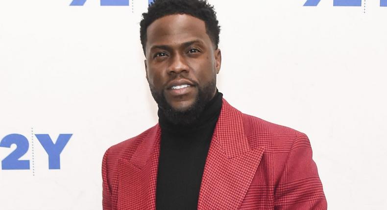 ___9171769___2018___12___5___22___actor-kevin-hart-poses-during-the-upside-screening-and-news-photo-1062194590-1544035437