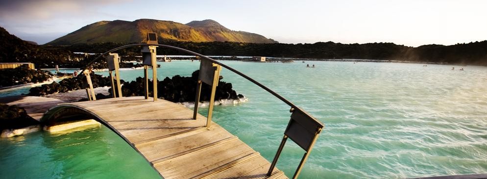 <strong>Islandia</strong>
<br><br>
W 2010 roku małżeństwa jednopłciowe legalizuje też Islandia...