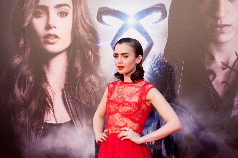 Według ekspertów McAfee, każdy, kto szuka informacji o Lily Collins, ma 14 proc. szansy na zawirusowanie swego komputera.