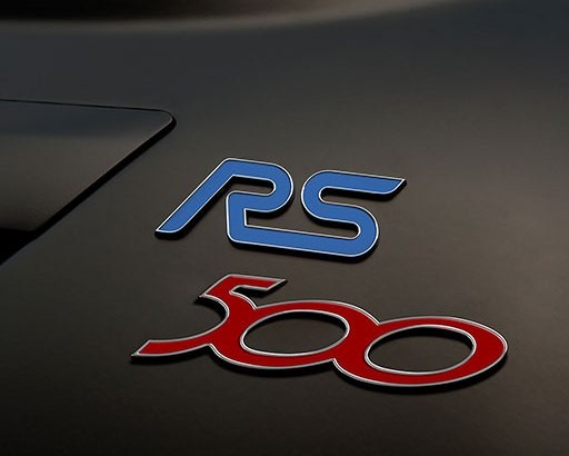 Ford Focus RS500 - limitowana seria na zakończenie produkcji. Pod maską 350 KM na przedniej osi!