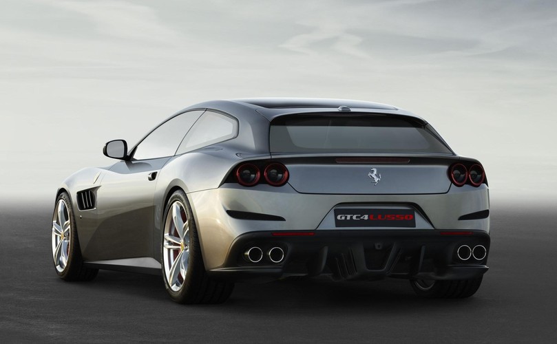 Ferrari GTC4Lusso
