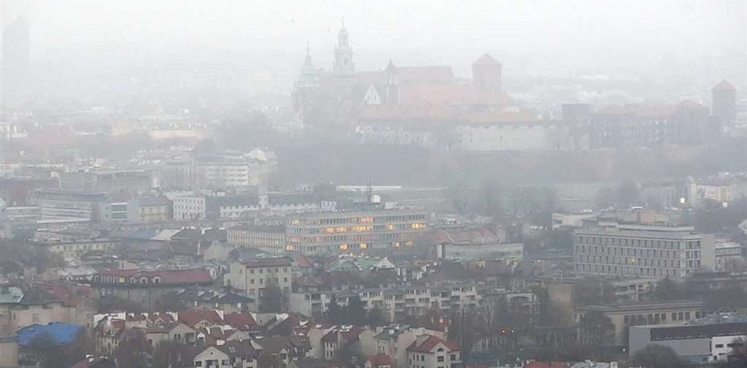 Toksyczny smog nad miastem