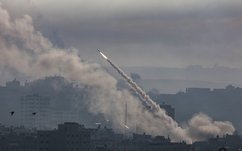 Z terenu Strefy Gazy wystrzeliwane są rakiety 
