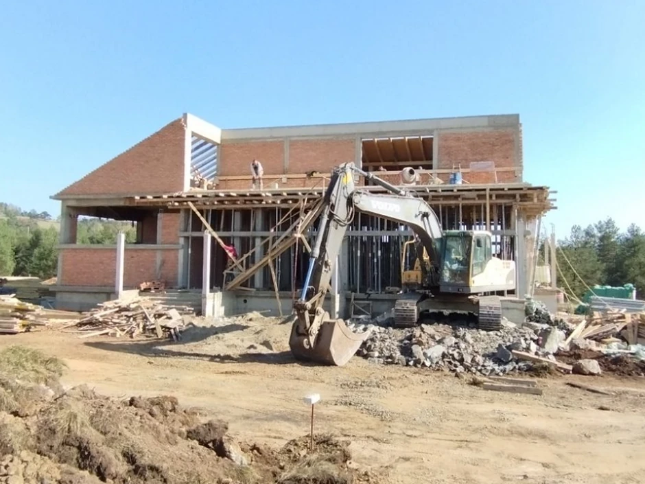 Nova trafo-stanica na Divčibarama je ukrovljena, a početkom sledeće godine treba da bude povezana na sistem