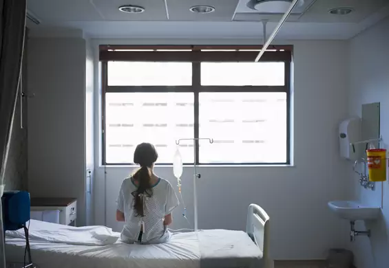 Polski szpital zamiast podpaski proponuje pieluchę. "To odziera pacjentki z godności"