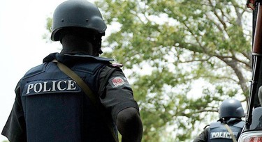 Suspected kidnappers arrested while trying to escape with ransom
