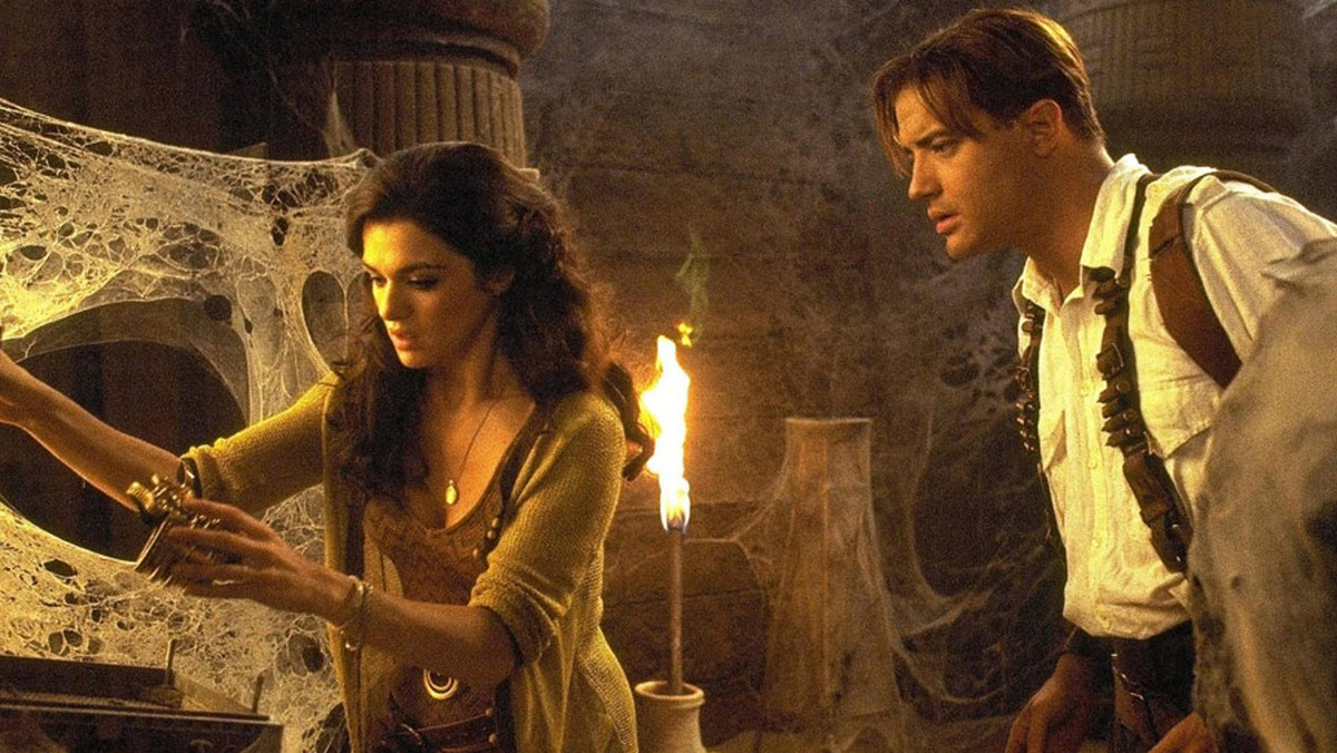 "Mumia" ("The Mummy"), reżyseria: Stephen Sommers. Obsada: Brendan Fraser, Rachel Weisz, John Hannah, Arnold Vosloo. USA 1999.