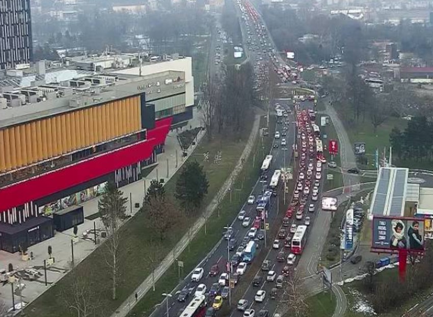 Kružni tok kod TC Ušće