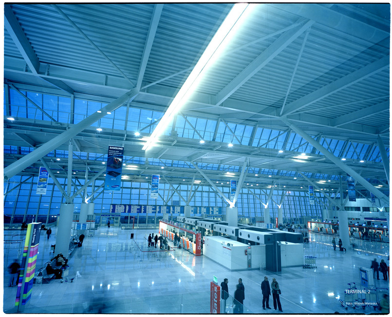 Terminal 2 lotniska Chopina w Warszawie. Fot. Wojciech Wieteska, materiały UM Warszawa