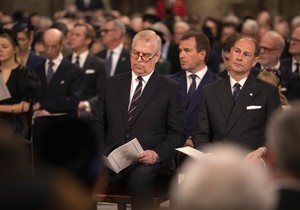 Prvo oglašavanje kraljevske porodice nakon skandala sa Dežfrijem Epstajnom