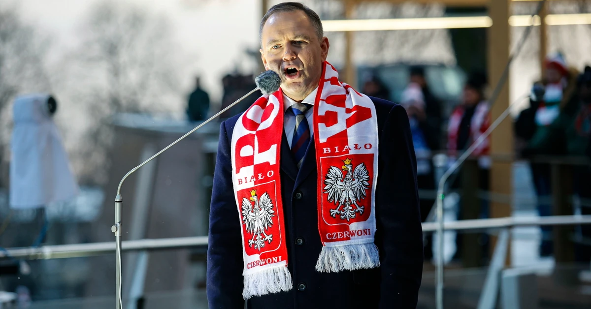 Prezydent Nawrocki na Jasnej Górze. "Serdeczne powitanie" z kibolem skazywanym za ciężkie przestępstwa