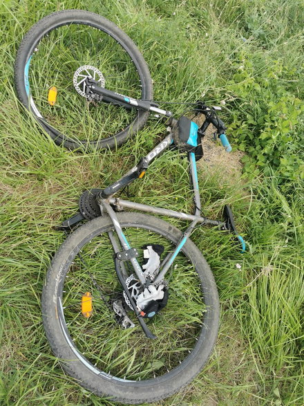 Sprawca wypadku na skrzyżowaniu ul. Radwańskich i Reja trafił do szpitala