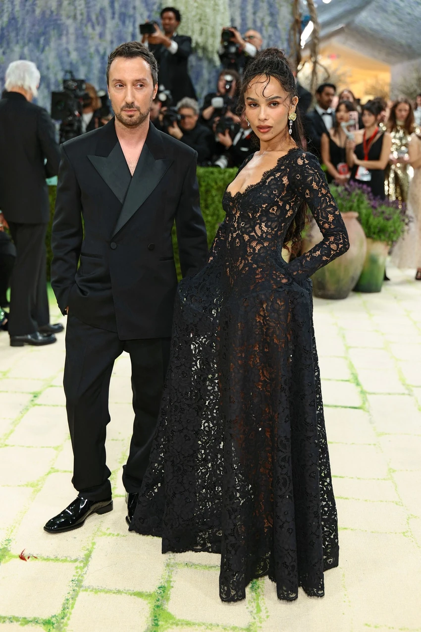 Zoë Kravitz i Anthony Vaccarello u Saint Laurentu