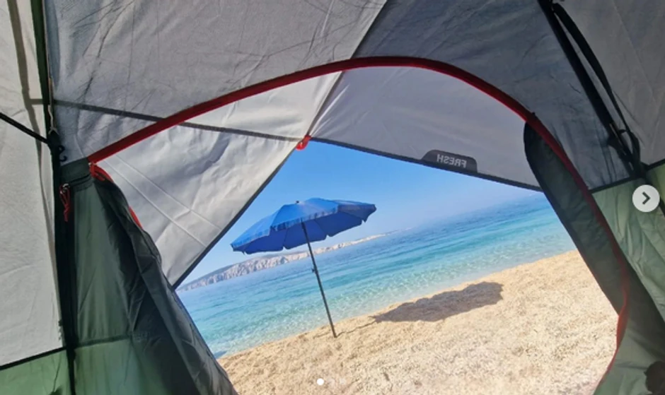 Danijela Martinović kampuje u šatoru