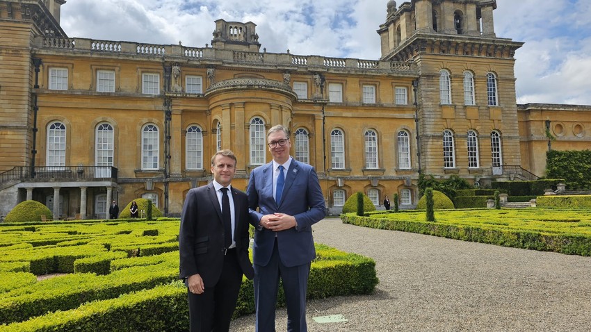 Vučić i Makron sastali se na Samitu Evropske političke zajednice