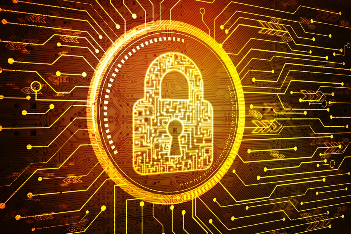 O co chodzi w sporze wokół cyberbezpieczeństwa?