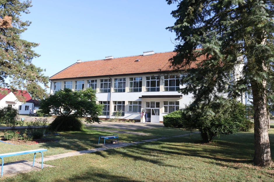 Prve srpske osnovne škole u Bijeljini