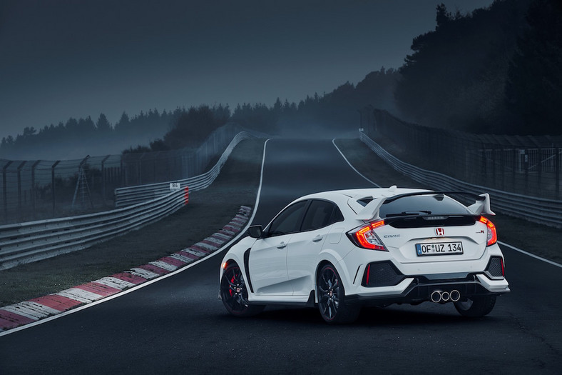 Honda Civic Type R ponownie królem Nurburgringu