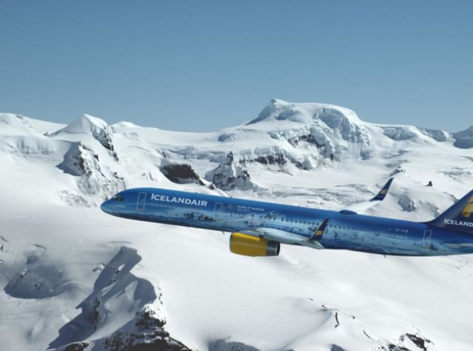 Icelandair na swoje 80. urodziny na kadłubie namalował islandzki lodowiec Vatnajökull