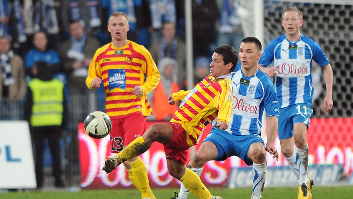 UEFA może nie zgodzić się na mecze pucharowe w Białymstoku. Wtedy Jagiellonia Białystok zagra na stadionie użytkowanym przez Polonię Warszawa.