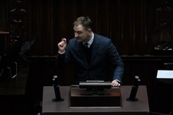 Kidawa-Błońska: Nitras będzie czuwał nad wyborami. Minister ds. UE: Skazano go za kłamstwo wyborcze