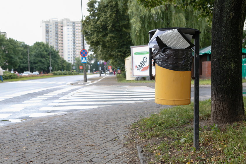 Będzie więcej koszy na śmieci?