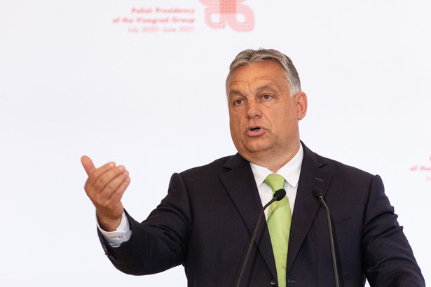 Orban: Niemiecki pociąg pędzi w naszą stronę i chce nas zepchnąć z toru